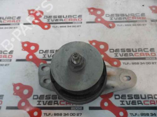 Used Engine mount Engine mount 8796734 8796734