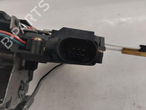 Venstre bak lås AUDI A6 C5 (4B2, 4B4) 1.9 TDI (130 hp) 13569082