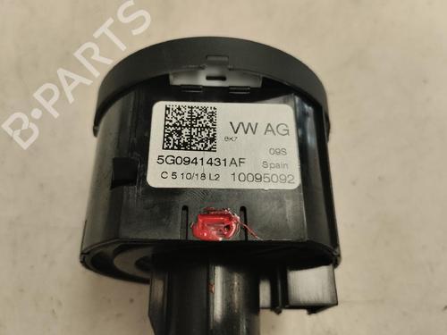 Used Headlight switch SEAT ARONA (KJ7, KJP) 1.6 TDI (95 hp) 13619175