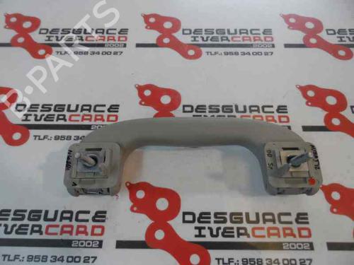 Used Front right interior door handle Front right interior door handle 3212945 3212945