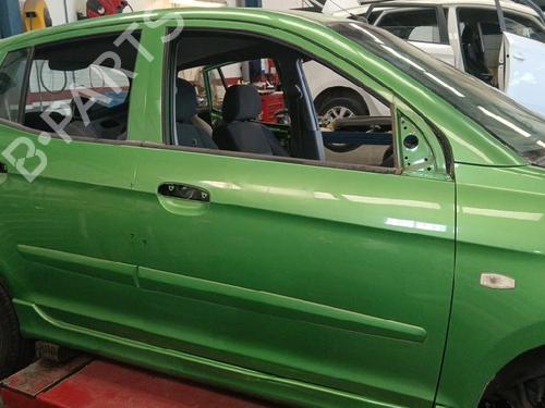 right-front-door-kia-picanto-i-sa-2004-2005-2006-2007-2008-2009-2010-2011-2012-35741056 main image
