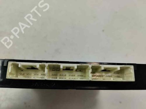 Used Electronic module Electronic module TOYOTA AURIS Estate (_E18_) 2.0 D-4D (ADE186_) (124 hp) 30541137 30541137