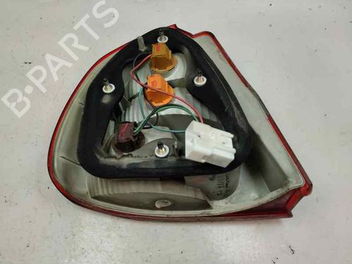 Right taillight MITSUBISHI CARISMA (DA_) 1.9 DI-D (DA5A) | BP22615076C35 
