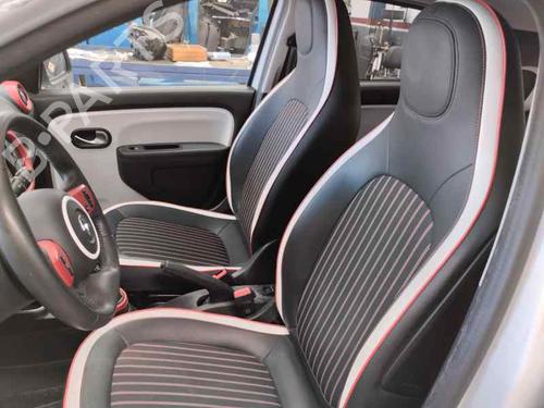 Rear left seatbelt RENAULT TWINGO III (BCM_, BCA_) 0.9 TCe 95 | BP26567769I29 