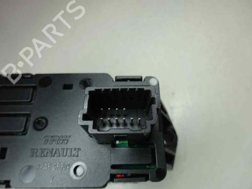 Elektronisk modul RENAULT SCÉNIC III (JZ0/1_) 1.9 dCi (JZ0J, JZ1J, JZ1K, JZ1S) (131 hp) 1507779