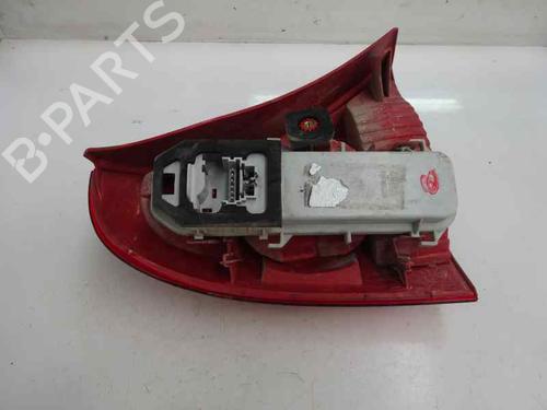 Used Right taillight RENAULT CLIO II (BB_, CB_) [1998-2016]  5859159