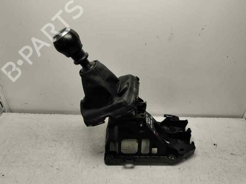 Leva del cambio TOYOTA AURIS Estate (_E18_) 2.0 D-4D (ADE186_) | BP30541153M90