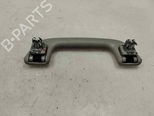 Used Front left interior door handle TOYOTA YARIS (_P13_) 1.0 (KSP130_, KSP130) (69 hp) 30540291