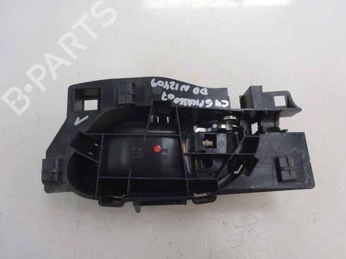 Used Front right interior door handle Front right interior door handle 3213611 3213611
