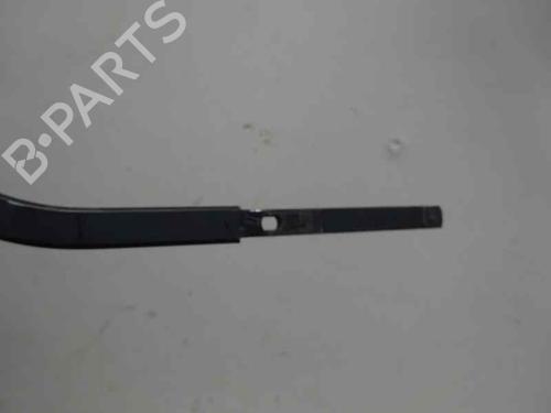 Used Front windshield wiper arm Front windshield wiper arm 4674812 4674812