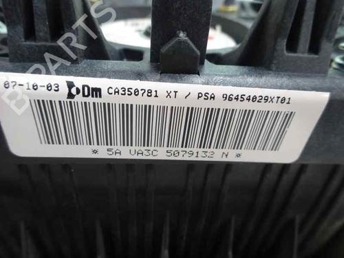 Used Driver airbag Driver airbag 5855696 5855696