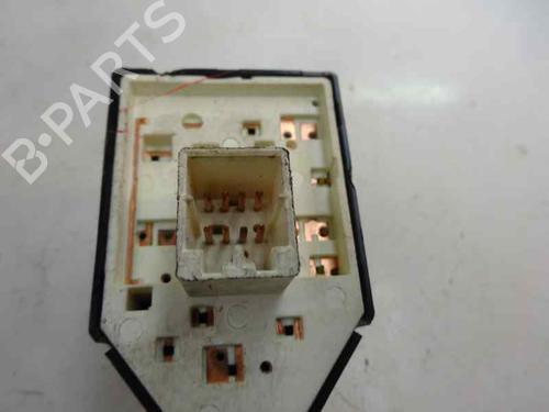 Used Mirror switch HYUNDAI TUCSON (JM) 2.0 CRDi (140 hp) 8807568