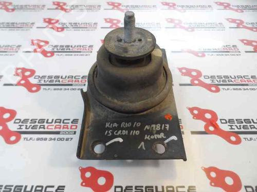 Used Engine mount Engine mount 8796750 8796750