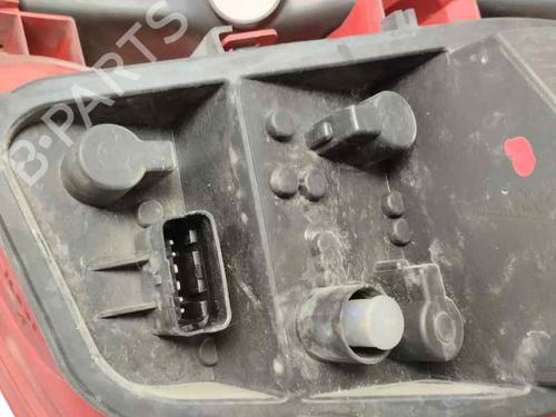 Used Left taillight Left taillight 21271516 21271516