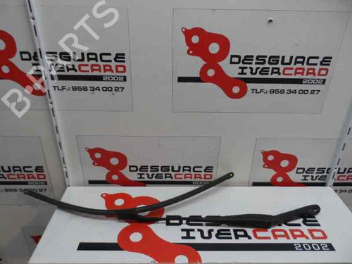 Used Front windshield wiper arm FORD FIESTA VI (CB1, CCN) 1.4 TDCi (68 hp) 3468760