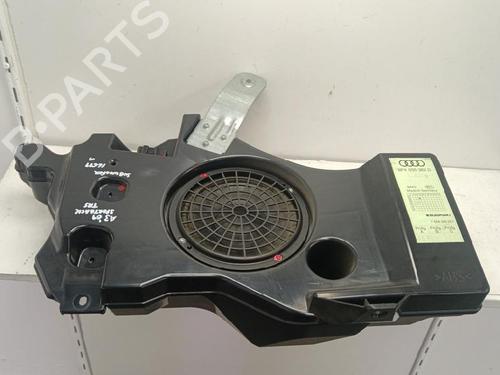 radio-audi-a3-8p1-2003-2004-2005-2006-2007-2008-2009-2010-2011-2012-2013-36375079 main image