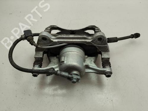 Used Right front brake caliper Right front brake caliper 18475546 18475546