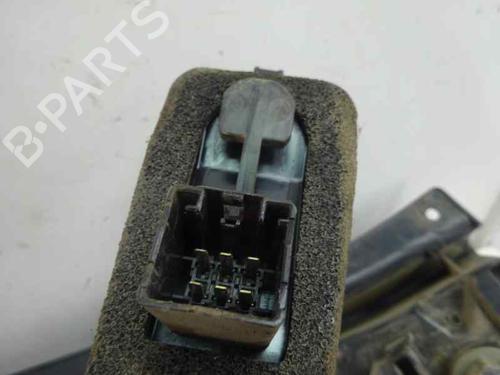 Used Right taillight FORD FIESTA V (JH_, JD_) 1.6 TDCi (90 hp) 5804251