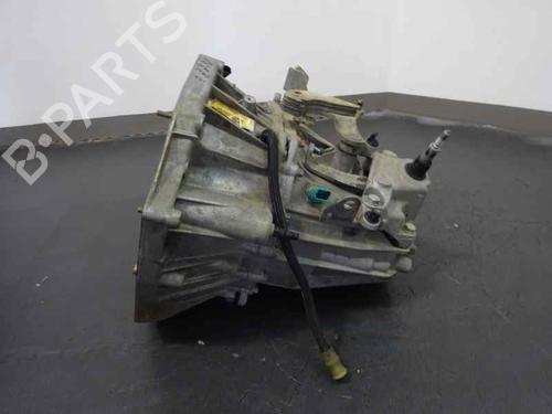 Used Gearbox RENAULT SCÉNIC II (JM0/1_) 1.5 dCi (JM1E, JM16) (106 hp) 8234805
