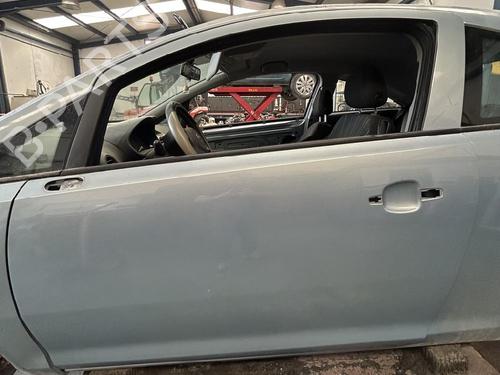 Used Left front door OPEL CORSA D (S07) 1.3 CDTI (L08, L68) (75 hp) 30541457
