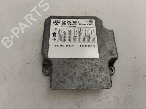 Airbag styreenhed SKODA SUPERB I (3U4) 2.0 TDI (140 hp) 15885631
