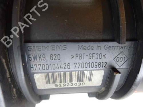 Used Mass air flow sensor RENAULT MEGANE I (BA0/1_) 1.9 dTi (BA1U) (80 hp) 1623827