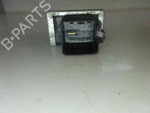 Used Electronic module RENAULT CLIO III (BR0/1, CR0/1) 1.5 dCi (BR0H, CR0H, CR1S, BR1S) (106 hp) 9094352