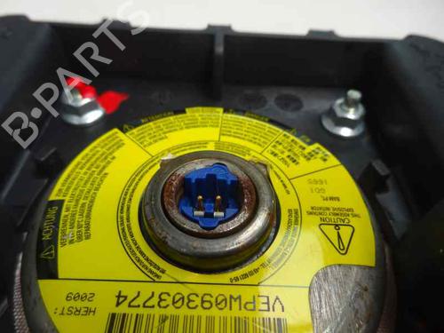 driver-airbag-dacia-sandero-8200823307-2009-1-2008-9744932 main image