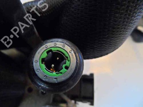 Ceinture de sécurité avant droite MERCEDES-BENZ CLK (C208) CLK 230 Kompressor (208.348) (197 hp) 8728852