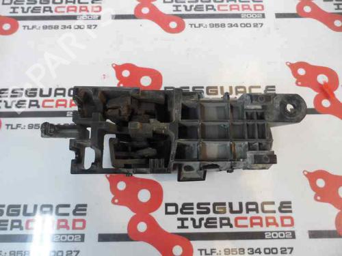 Used Front left interior door handle SUZUKI GRAND VITARA II (JT, TE, TD) 1.9 DDiS (JB419WD, JB419XD) (129 hp) 3212818