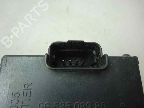 Używane Rezystor dmuchawy PEUGEOT 3008 I MPV (0U_) [2009-2017]  11661274