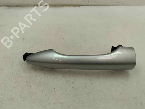 Used Front right exterior door handle HYUNDAI ix35 (LM, EL, ELH) 2.0 CRDi (136 hp) 23962030
