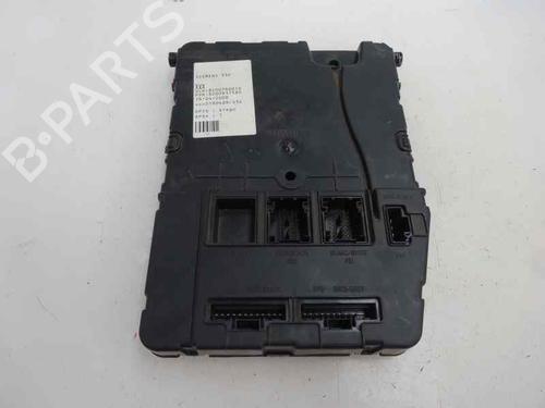 Used Fuse box RENAULT MEGANE II (BM0/1_, CM0/1_) 1.9 dCi (131 hp) 7271553