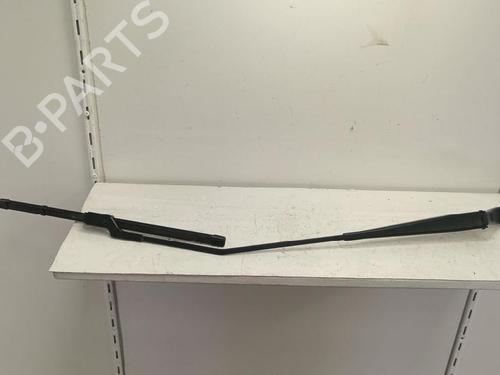 Used Front windshield wiper arm Front windshield wiper arm 36883187 36883187
