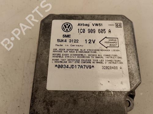Airbag module VW GOLF IV (1J1) 1.9 TDI (110 hp) 13039832