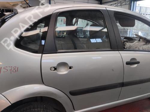 Dør højre bagtil Dør højre bagtil CITROËN C3 I (FC_, FN_) 1.4 HDi (68 hp) 16115473 16115473