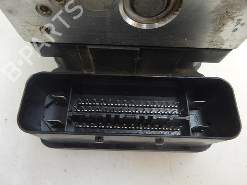 Used ABS pump FORD FOCUS III 1.6 TDCi (115 hp) 10518745
