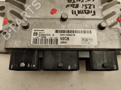 Computer motormanagement FORD FIESTA VI (CB1, CCN) 1.25 (82 hp) 13873068