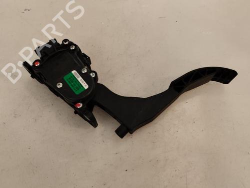 Used Pedal Pedal 11934599 11934599