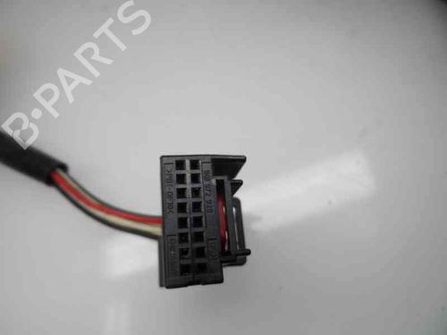 Rétroviseur gauche AUDI A3 (8P1) 1.9 TDI (105 hp) 355230