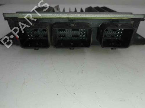 Used Engine control unit (ECU) RENAULT KANGOO / GRAND KANGOO II (KW0/1_) [2008-2025]  4492287
