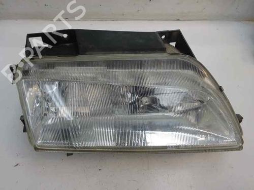 Højre forlygte CITROËN XANTIA (X1_, X2_) 2.0 HDI 109 (109 hp) 7258451