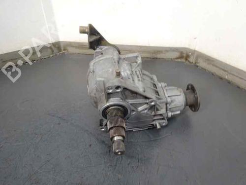 Used Front differential HYUNDAI SANTA FÉ I (SM) 2.0 CRDi (113 hp) 4702364