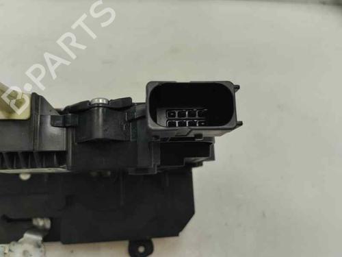 Used Front left lock OPEL CORSA E (X15) 1.4 (08, 68) (90 hp) 26555555