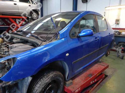 Fuse box PEUGEOT 307 (3A/C) 2.0 HDi 90 | BP5219488E1