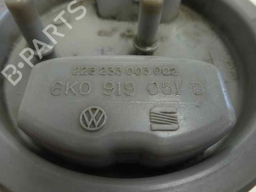 Used Fuel pump Fuel pump SEAT IBIZA II (6K1) 1.4 i (60 hp) 8111748 8111748