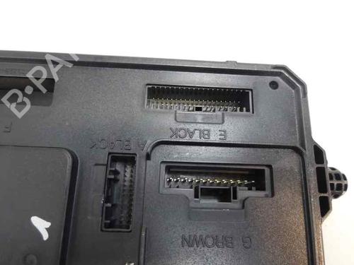 Zekeringkast RENAULT SCÉNIC III (JZ0/1_) 1.5 dCi (106 hp) 4653285