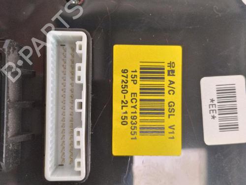 Used Climate control HYUNDAI i30 (GD) 1.4 (99 hp) 13237854