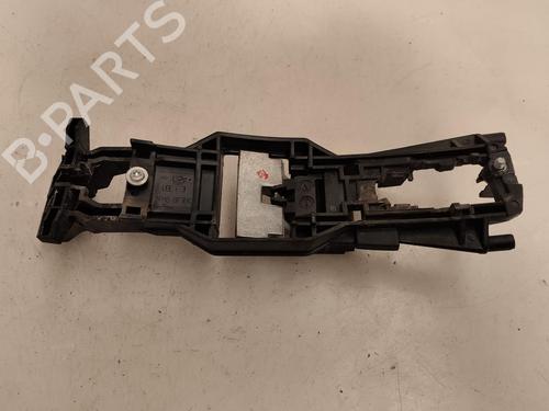 Front left exterior door handle MERCEDES-BENZ CLK (C209) CLK 320 CDI (209.320) (224 hp) 2005 |