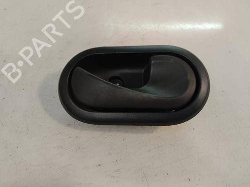 Used Front right interior door handle Front right interior door handle 16373131 16373131